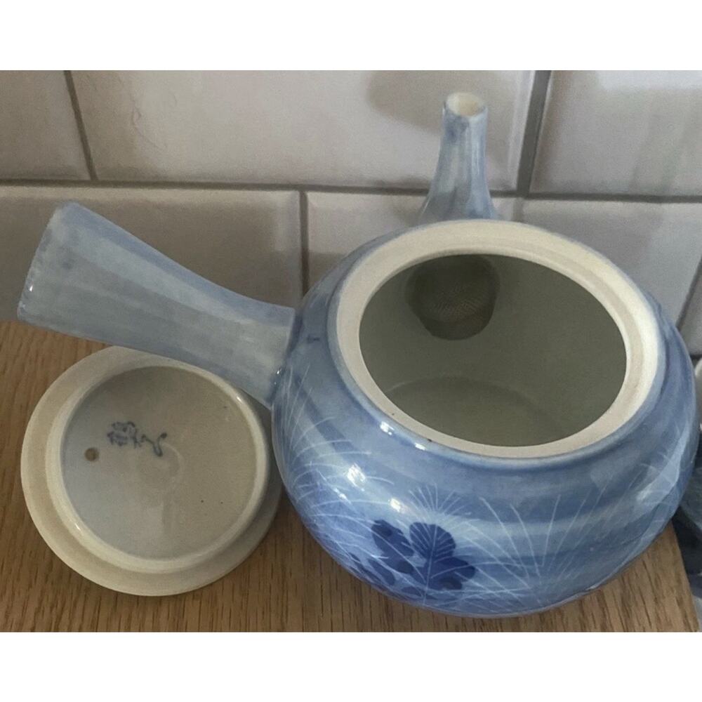 Vtg Japanese Kyusu Tea Set Blue hand painted Botanical Prcln Yokode Teapot Cups - Picture 4 of 7